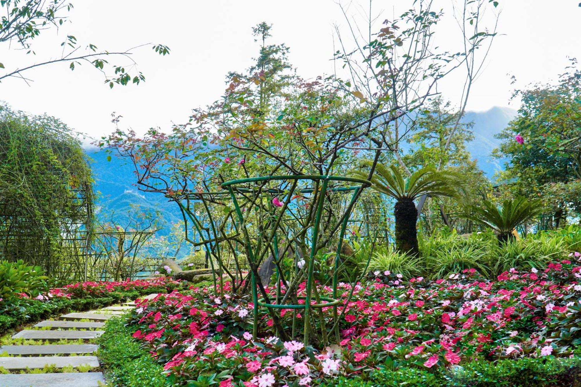 Sapa Highland Resort & Spa Exterior foto